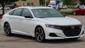 Honda Accord midsize car for rideshare